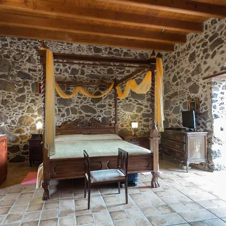 Rural Restaurante Mahoh Летний дом