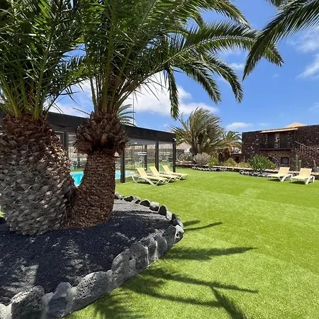 Rural Restaurante Mahoh Landhaus *