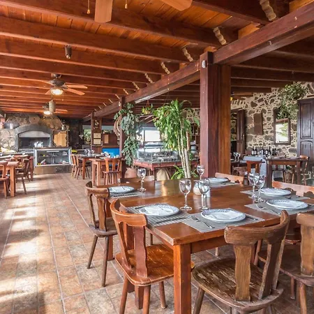 Rural Restaurante Mahoh *