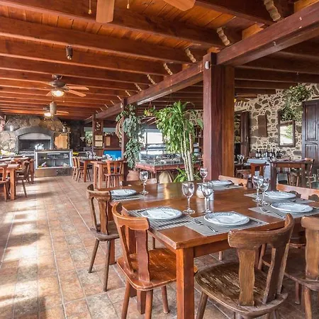 بيت ضيافة Rural Restaurante Mahoh 3*